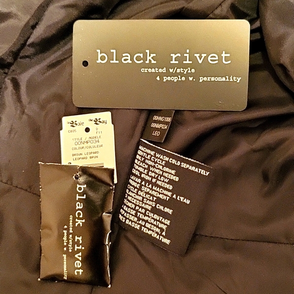 NWOT Leopard Print Trenchcoat! BONUS Carry-case or clutch purse! M - Picture 17 of 17